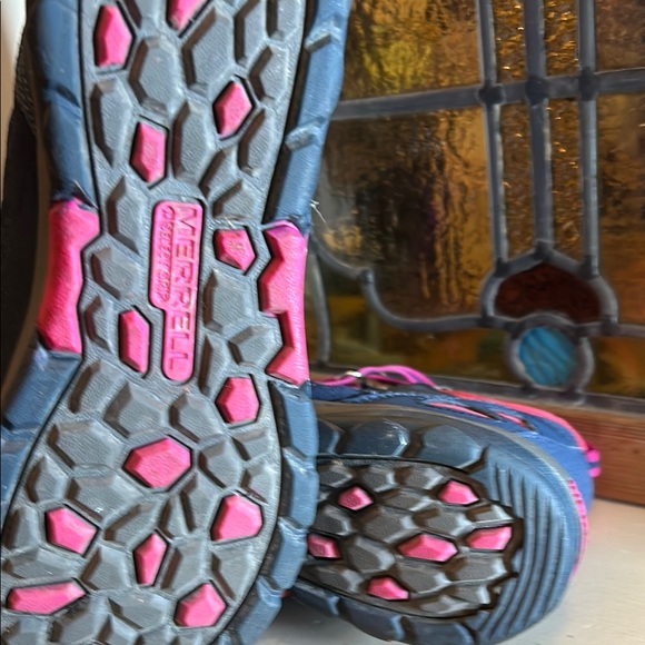 Merrell Blue and Pink Winter Boots - Picture 7 of 8